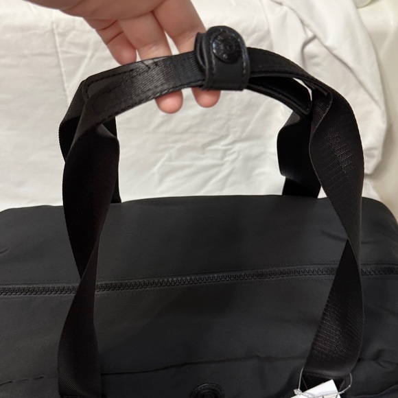 Women’s Joan & David Black “The Amelia” 21” Sport Puffer Nylon Weekender Duffel - Picture 7 of 15